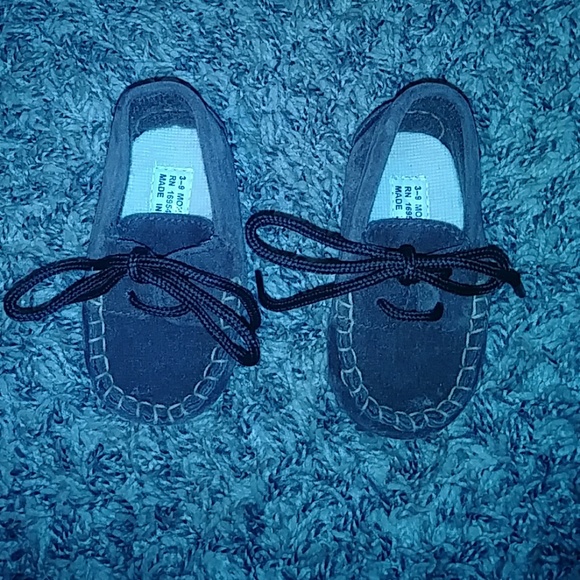 #554Suede booties Size 3-9Mo. Brown color. - Picture 1 of 5